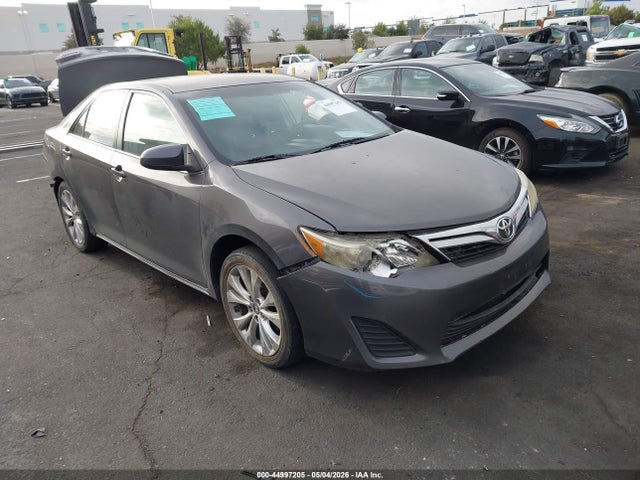2013 Toyota Camry Le მანქანა იყიდება აუქციონზე, vin: 4T4BF1FK2DR312827, აუქციონის ნომერი: 44997205