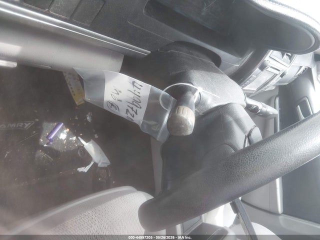 2013 Toyota Camry Le მანქანა იყიდება აუქციონზე, vin: 4T4BF1FK2DR312827, აუქციონის ნომერი: 44997205