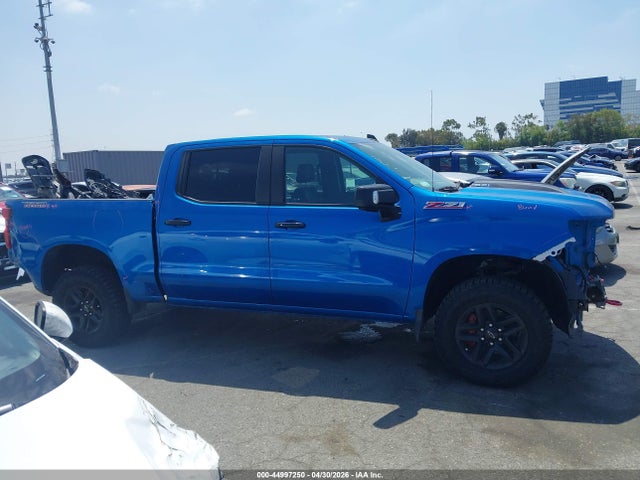 3GCUDFEL4NG661013 Chevrolet Silverado 1500 4wd Short Bed Lt Trail Boss