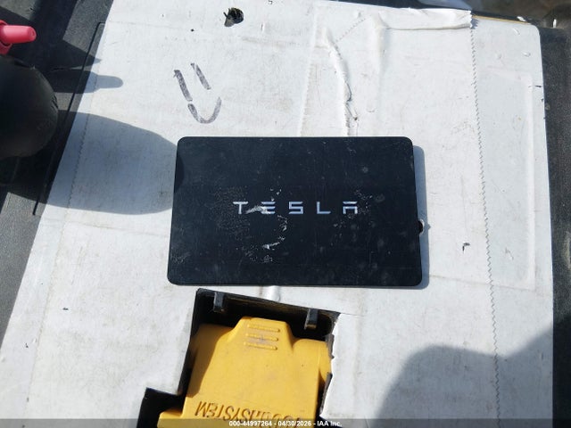 2021 Tesla Model Y Long Range Dual Motor All-wheel Drive მანქანა იყიდება აუქციონზე, vin: 5YJYGDEE8MF301262, აუქციონის ნომერი: 44997264