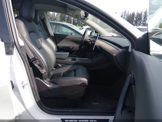 2021 Tesla Model Y Long Range Dual Motor All-wheel Drive მანქანა იყიდება აუქციონზე, vin: 5YJYGDEE8MF301262, აუქციონის ნომერი: 44997264