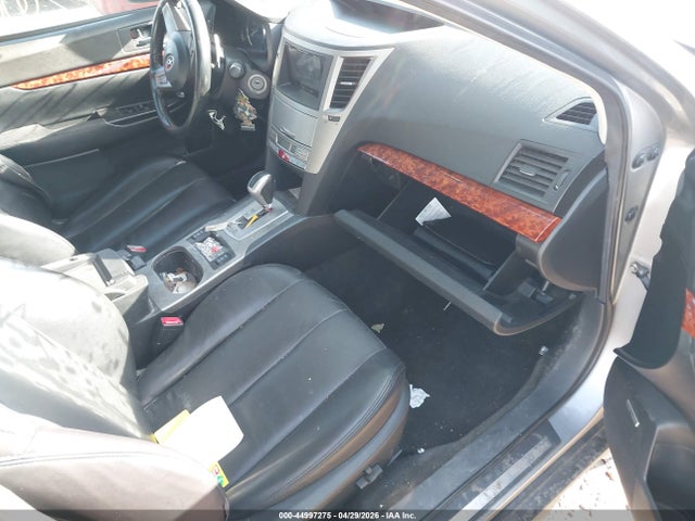 44997275 :رقم المزاد ، 4S4BRBJC0B3359915 vin ، 2011 Subaru Outback 2.5i Limited مزاد بيع