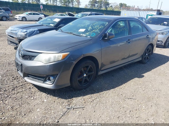 2013 Toyota Camry Se მანქანა იყიდება აუქციონზე, vin: 4T1BF1FK2DU654689, აუქციონის ნომერი: 44997276