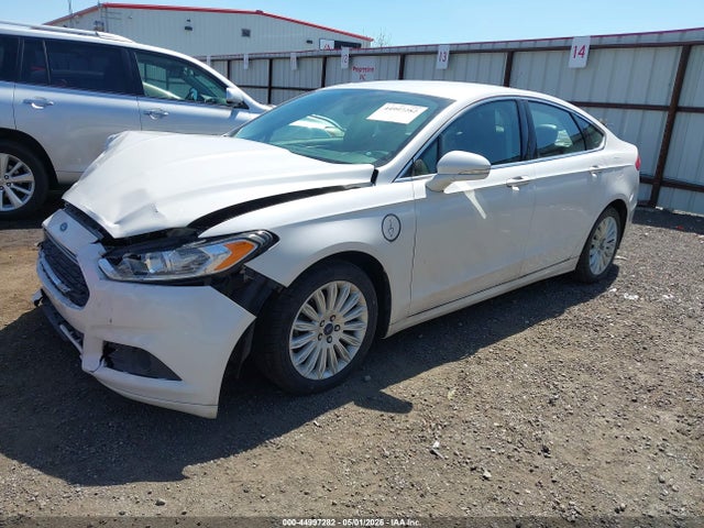 Ford Fusion Energi Se Luxury 2016 3FA6P0PU1GR397569 Image 2