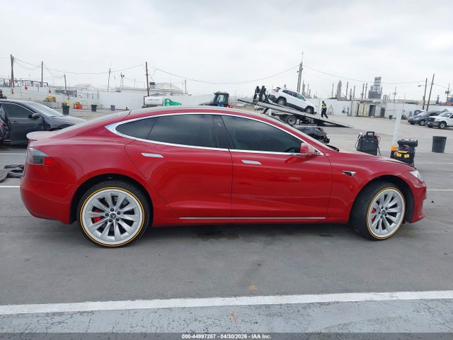 44997287 :رقم المزاد ، 5YJSA1E41LF350623 vin ، 2020 Tesla Model S Performance Dual Motor All-wheel Drive مزاد بيع