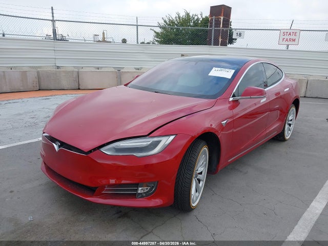 44997287 :رقم المزاد ، 5YJSA1E41LF350623 vin ، 2020 Tesla Model S Performance Dual Motor All-wheel Drive مزاد بيع