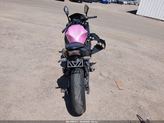 2025 Kawasaki Ex650 P მანქანა იყიდება აუქციონზე, vin: ML5EXEP18SDAF8083, აუქციონის ნომერი: 44997311