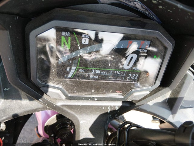 2025 Kawasaki Ex650 P მანქანა იყიდება აუქციონზე, vin: ML5EXEP18SDAF8083, აუქციონის ნომერი: 44997311