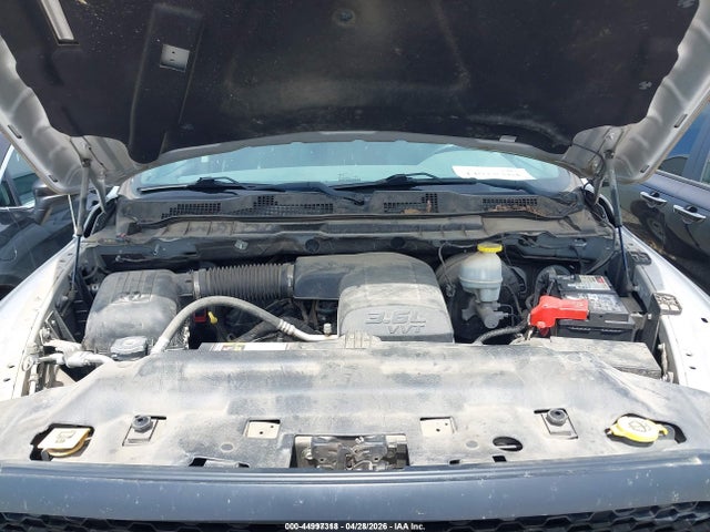 1C6RR7KG5HS599081 RAM 1500 Tradesman 4x4 5&#039;7 Box