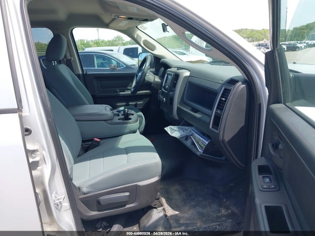 Продажа на аукционе авто 2017 Ram 1500 Tradesman  4x2 6'4 Box, vin: 1C6RR6FG2HS596627, номер лота: 44997326