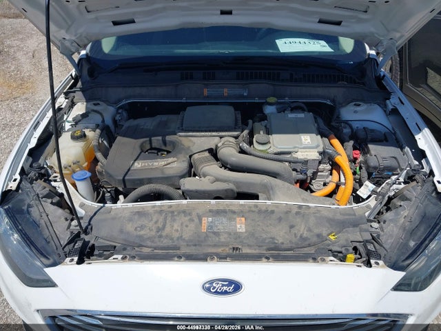 3FA6P0LU6LR264404 Ford Fusion Hybrid Se