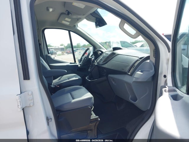 1FMZK1ZM6JKB42593 Ford Transit-150 Xl