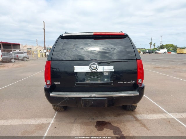 44997350 :رقم المزاد ، 1GYS3AEF6BR134801 vin ، 2011 Cadillac Escalade Standard مزاد بيع
