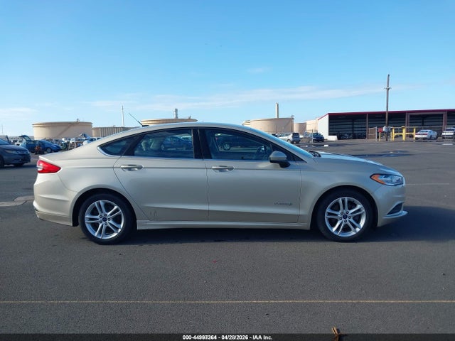 3FA6P0UU5JR101268 Ford Fusion Hybrid S