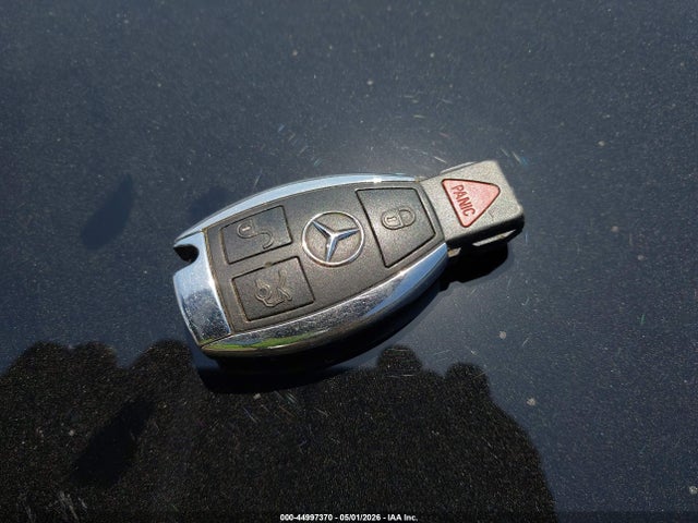 2013 Mercedes-benz E 350 მანქანა იყიდება აუქციონზე, vin: WDDHF5KB5DA693411, აუქციონის ნომერი: 44997370