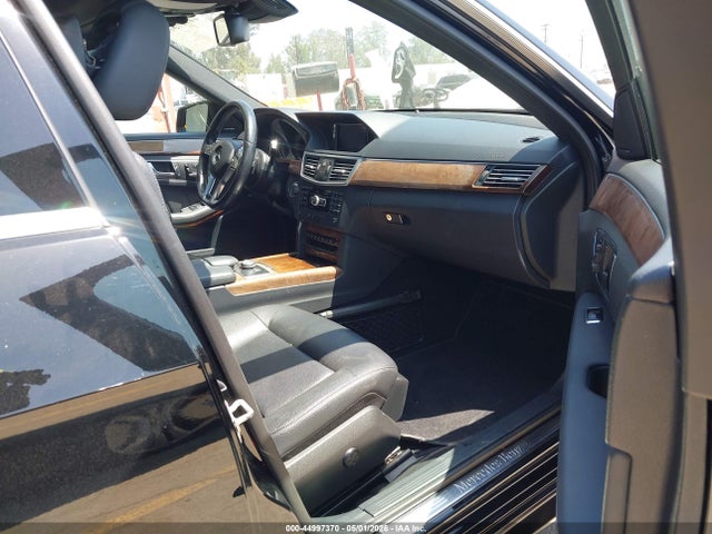 2013 Mercedes-benz E 350 მანქანა იყიდება აუქციონზე, vin: WDDHF5KB5DA693411, აუქციონის ნომერი: 44997370