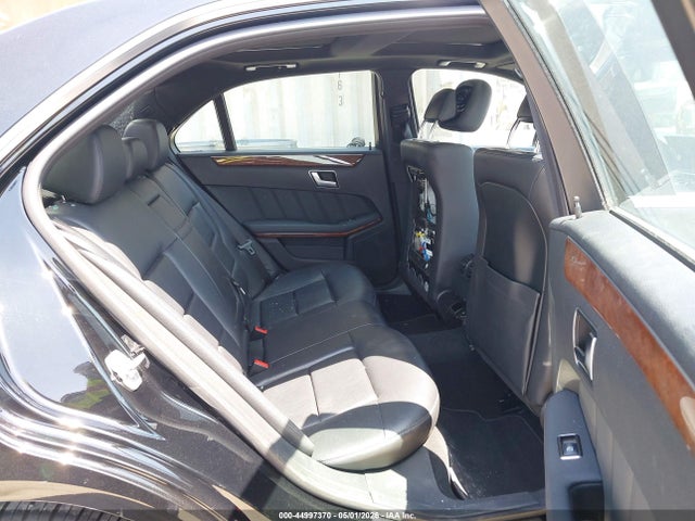2013 Mercedes-benz E 350 მანქანა იყიდება აუქციონზე, vin: WDDHF5KB5DA693411, აუქციონის ნომერი: 44997370