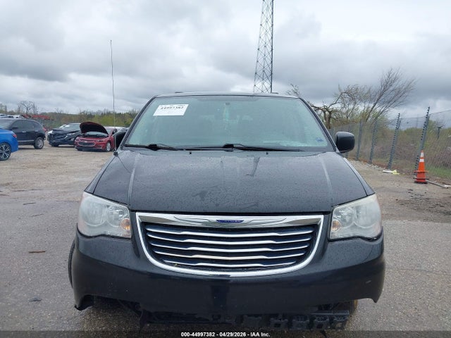 44997382 :رقم المزاد ، 2C4RC1BG8FR522050 vin ، 2015 Chrysler Town & Country Touring مزاد بيع