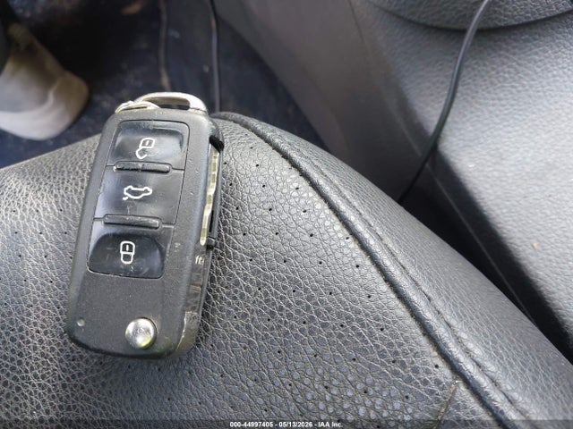 2012 Volkswagen Jetta 2.0l Tdi მანქანა იყიდება აუქციონზე, vin: 3VWLL7AJ0CM008571, აუქციონის ნომერი: 44997405