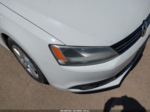 2012 Volkswagen Jetta 2.0l Tdi მანქანა იყიდება აუქციონზე, vin: 3VWLL7AJ0CM008571, აუქციონის ნომერი: 44997405