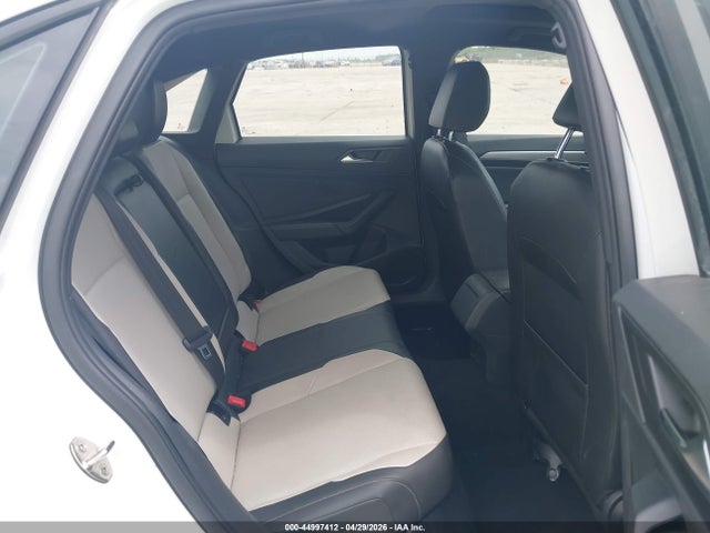 Volkswagen Jetta 2019 3VWC57BU5KM198417 Image 8