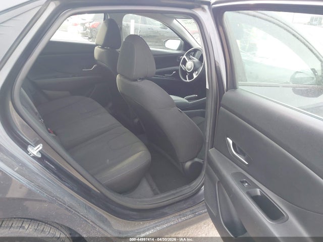 44997414 :رقم المزاد ، 5NPLM4AG5NH068325 vin ، 2022 Hyundai Elantra Sel مزاد بيع