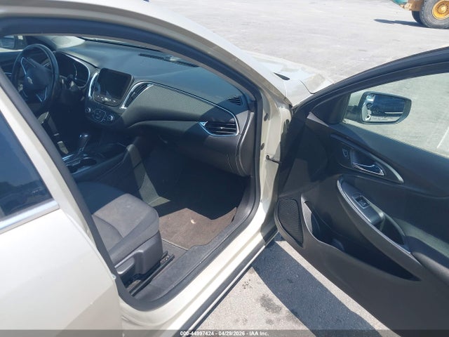 Auction sale of the 2016 Chevrolet Malibu 1lt, vin: 1G1ZE5ST4GF207035, lot number: 44997424