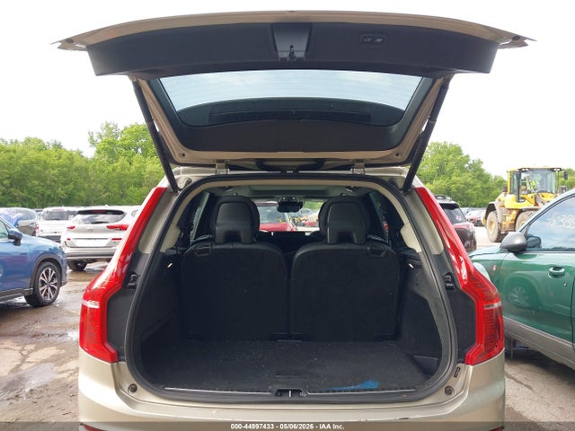 44997433 :رقم المزاد ، YV4A22PK7J1190678 vin ، 2018 Volvo Xc90 T6 Momentum مزاد بيع
