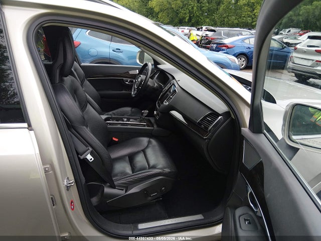 44997433 :رقم المزاد ، YV4A22PK7J1190678 vin ، 2018 Volvo Xc90 T6 Momentum مزاد بيع
