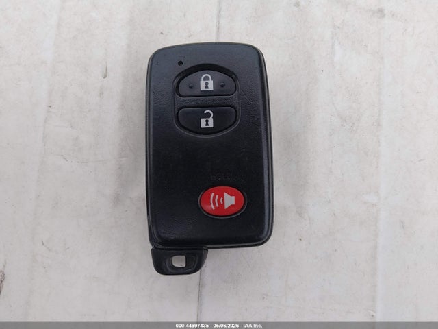 Продажа на аукционе авто 2013 Toyota Prius Two, vin: JTDKN3DU2D1619434, номер лота: 44997435