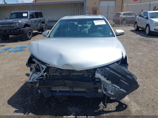 2012 Toyota Camry Hybrid Xle მანქანა იყიდება აუქციონზე, vin: 4T1BD1FK0CU046884, აუქციონის ნომერი: 44997449