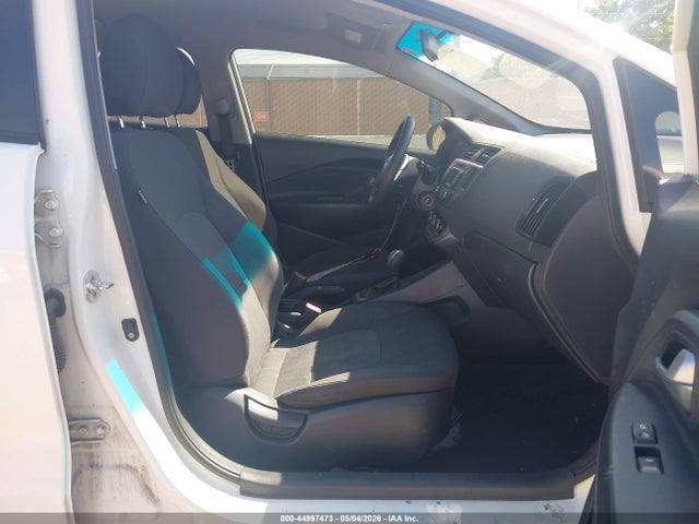 KNADM4A31E6393918 KIA RIO LX