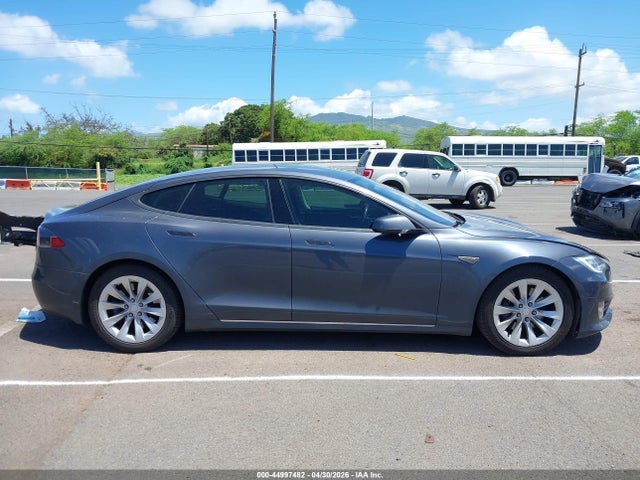 Tesla Model S 60d/70d/75d/85d/90d 2016 5YJSA1E23GF150895 Image 14