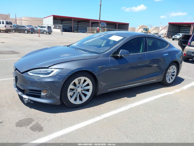 Tesla Model S 60d/70d/75d/85d/90d 2016 5YJSA1E23GF150895 Image 2