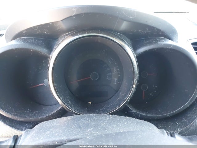 44997483 :رقم المزاد ، KNDJT2A2XB7223678 vin ، 2011 Kia Soul + مزاد بيع
