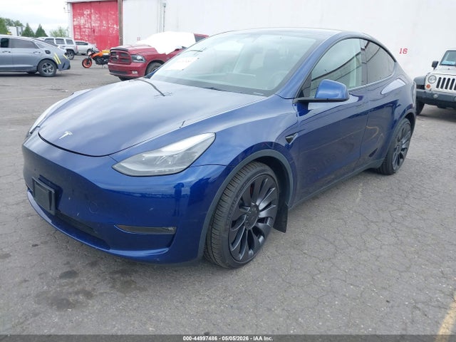 2023 Tesla Model Y Performance Dual Motor All-wheel Drive მანქანა იყიდება აუქციონზე, vin: 7SAYGDEF9PF664833, აუქციონის ნომერი: 44997486