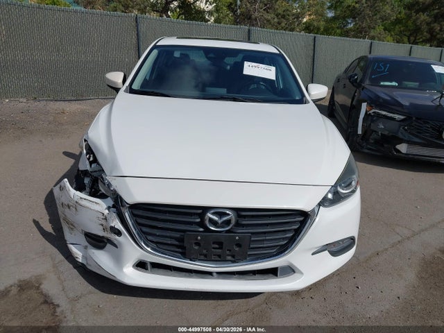 3MZBN1V76HM113477 Mazda Mazda3 Touring