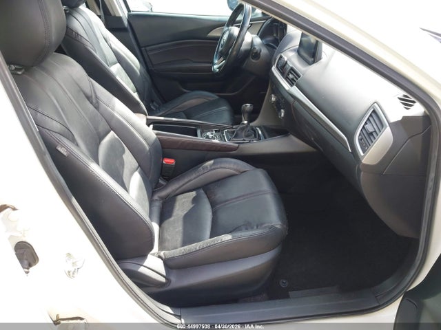 3MZBN1V76HM113477 Mazda Mazda3 Touring