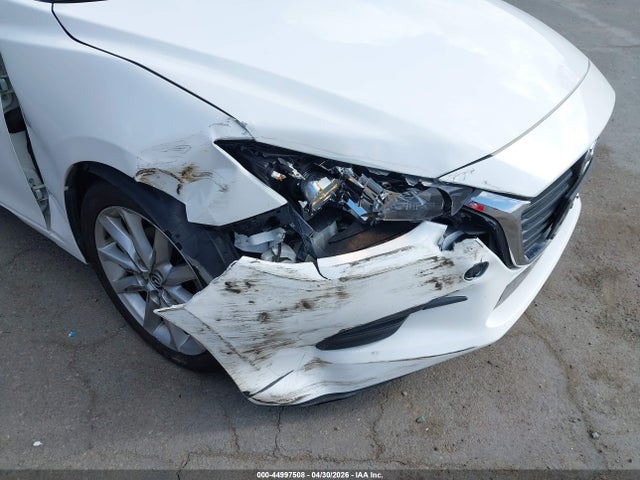 3MZBN1V76HM113477 Mazda Mazda3 Touring
