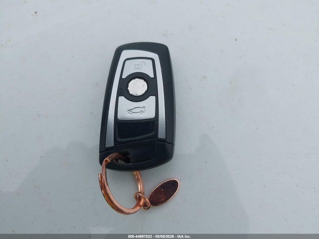 44997522 :رقم المزاد ، WBA3B3C57DF531762 vin ، 2013 Bmw 328i Xdrive مزاد بيع