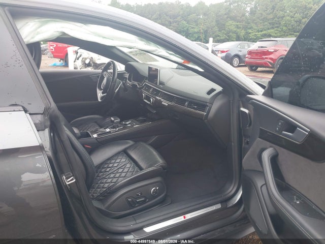 2018 Audi S5 3.0t Premium Plus მანქანა იყიდება აუქციონზე, vin: WAUB4CF53JA026828, აუქციონის ნომერი: 44997549