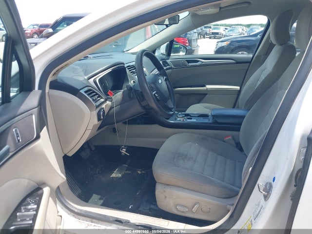 44997550 :رقم المزاد ، 3FA6P0HD7HR194962 vin ، 2017 Ford Fusion Se مزاد بيع
