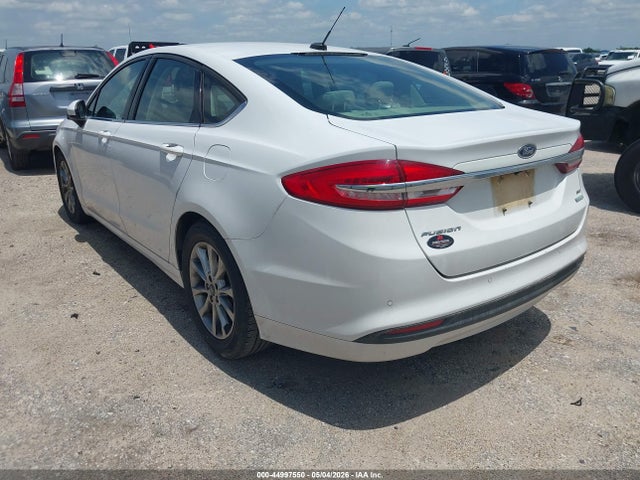44997550 :رقم المزاد ، 3FA6P0HD7HR194962 vin ، 2017 Ford Fusion Se مزاد بيع