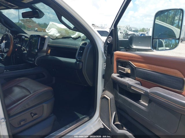 Продаж на аукціоні авто 2022 Ram 3500 Limited Longhorn  4x4 6'4 Box, vin: 3C63RRNL1NG154107, номер лоту: 44997554