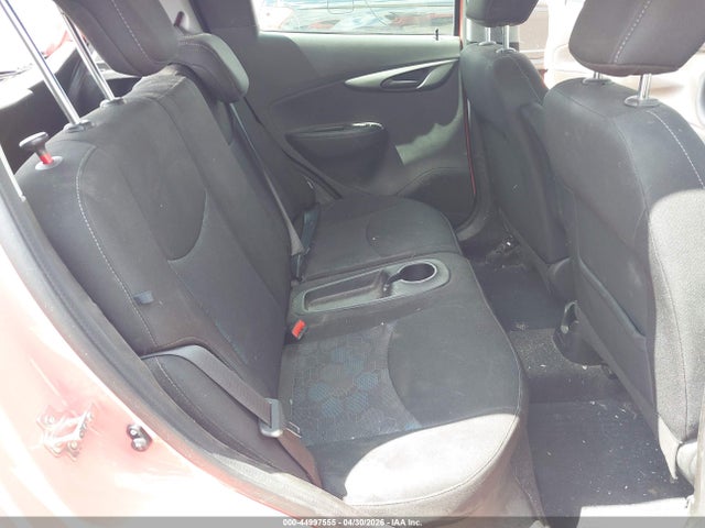 KL8CD6SA7JC443992 Chevrolet Spark 1lt Cvt