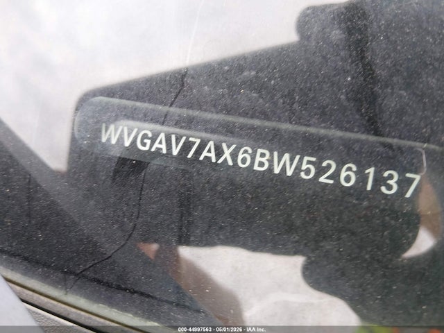 44997563 :رقم المزاد ، WVGAV7AX6BW526137 vin ، 2011 Volkswagen Tiguan S مزاد بيع