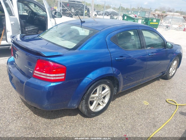 44997589 :رقم المزاد ، 1B3LC56D79N526543 vin ، 2009 Dodge Avenger R/t مزاد بيع