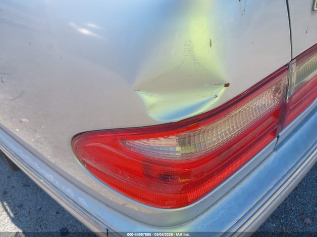 Продажа на аукционе авто 2000 Mercedes-benz E 320, vin: WDBJF65J3YB107016, номер лота: 44997595