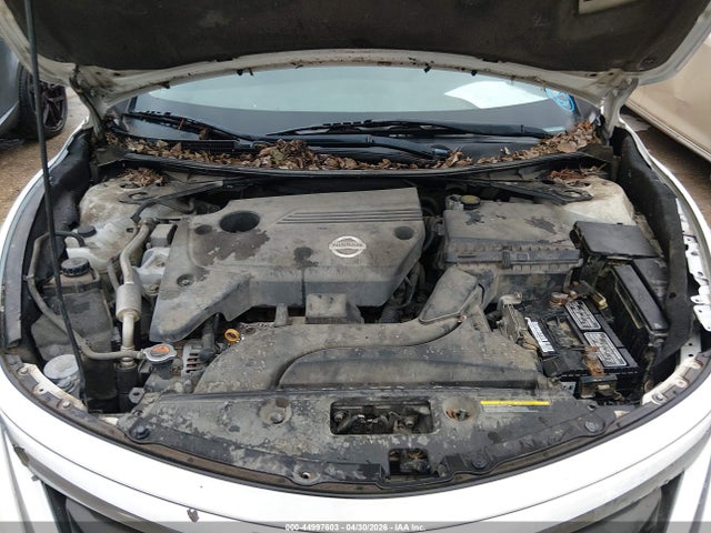 2014 Nissan Altima 2.5 S მანქანა იყიდება აუქციონზე, vin: 1N4AL3AP1EN347698, აუქციონის ნომერი: 44997603