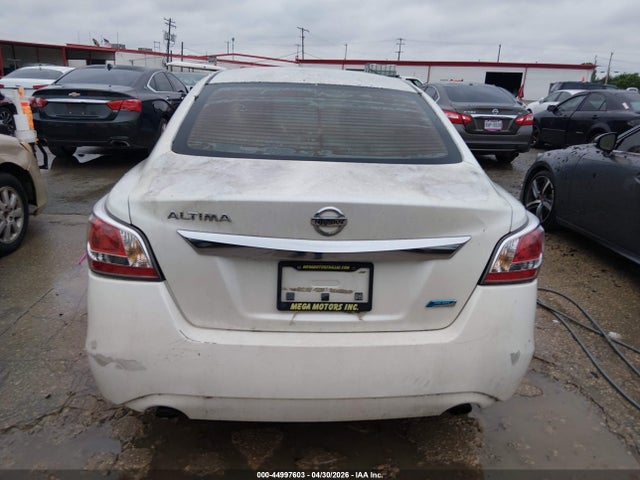 2014 Nissan Altima 2.5 S მანქანა იყიდება აუქციონზე, vin: 1N4AL3AP1EN347698, აუქციონის ნომერი: 44997603